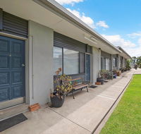 Hamilton Lakeside Motel - VIC Tourism