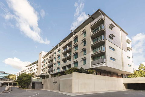 Adina Apartment Hotel Perth - VIC Tourism 0