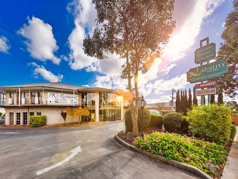 Quality Hotel Melbourne Airport - VIC Tourism 0
