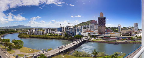 Hotel Grand Chancellor Townsville - VIC Tourism 0