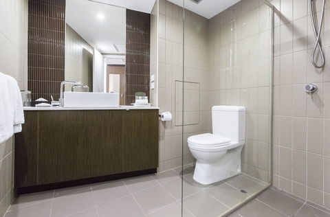 Hotel Grand Chancellor Townsville - VIC Tourism 2