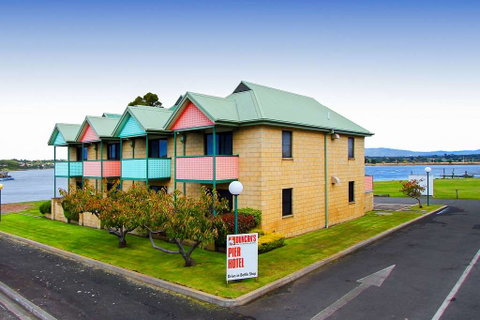 Comfort Inn The Pier - VIC Tourism 1