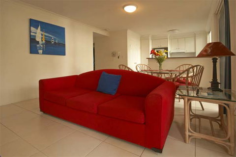 Santorini Holiday Apartments - VIC Tourism 1