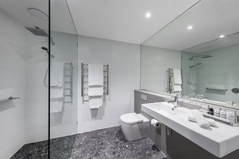 Hotel Grand Chancellor Brisbane - VIC Tourism 5