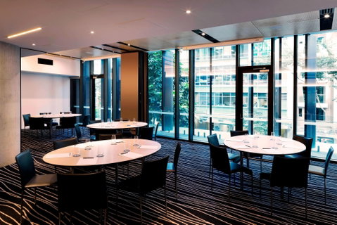 Four Points by Sheraton Brisbane - VIC Tourism 7