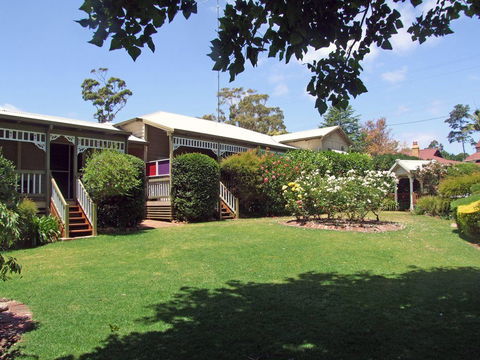 Adamsons Riverside Accommodation - VIC Tourism 0