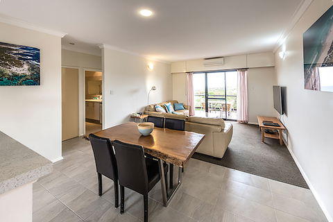 Margarets Beach Resort - VIC Tourism 15