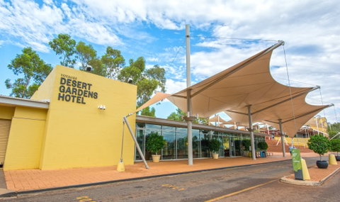 Desert Gardens, a member of Novotel Htls - VIC Tourism 1