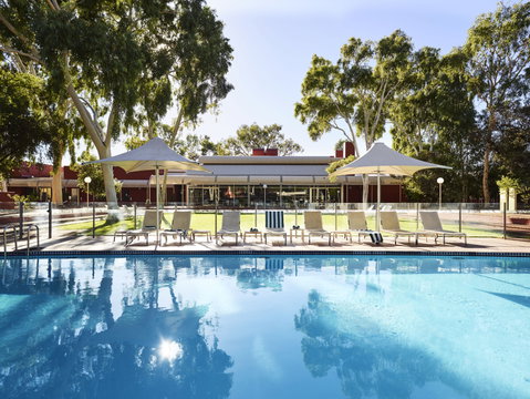 Desert Gardens, a member of Novotel Htls - VIC Tourism 5