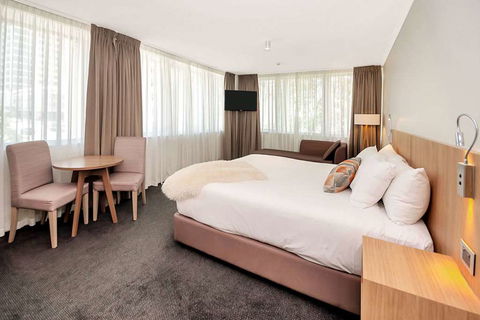 Clarion Hotel Townsville - VIC Tourism 0
