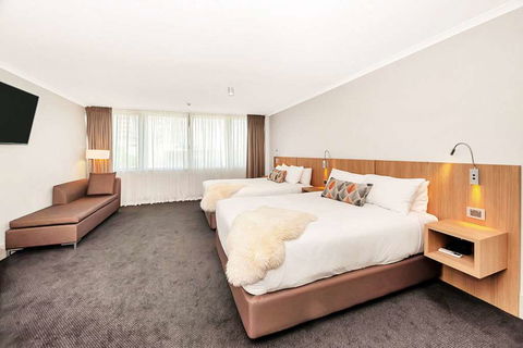 Clarion Hotel Townsville - VIC Tourism 5