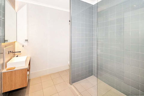 Clarion Hotel Townsville - VIC Tourism 9