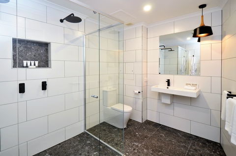 Hotel Grand Chancellor Townsville - VIC Tourism 5