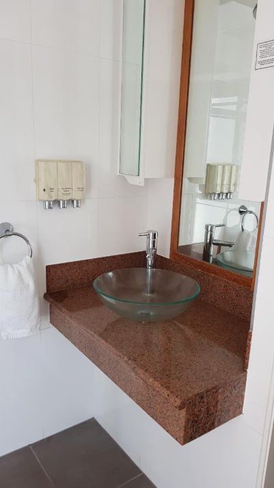 Ayr Traveller's Motel - VIC Tourism 9