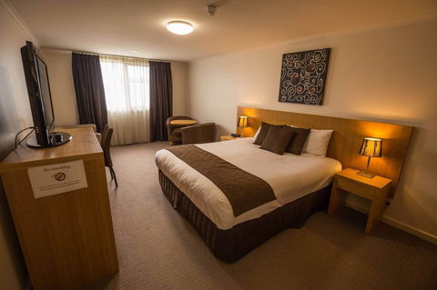 Bairnsdale International - VIC Tourism 4
