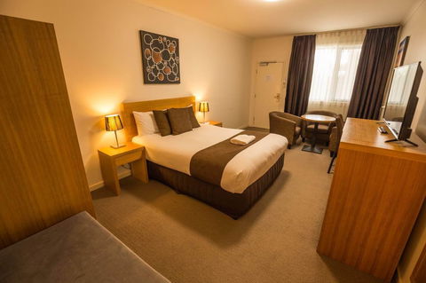 Bairnsdale International - VIC Tourism 7
