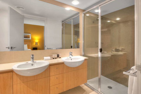 Ramada Hotel & Suites Ballina - VIC Tourism 7