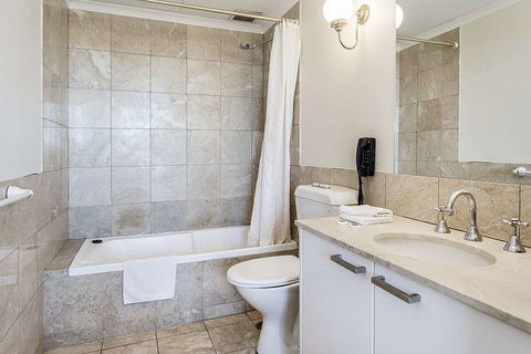Milson Serviced Apartments - VIC Tourism 5