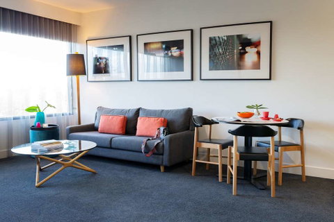 East Hotel - VIC Tourism 4