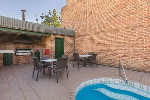 Adina Serviced Apts Canberra Kingston - VIC Tourism 14