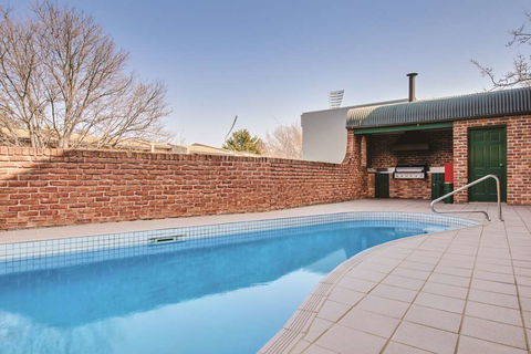 Adina Serviced Apts Canberra Kingston - VIC Tourism 15