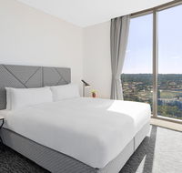 Meriton Suites George St - VIC Tourism