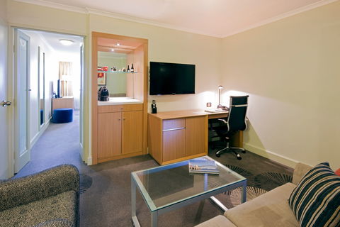 Holiday Inn Parramatta - VIC Tourism 14
