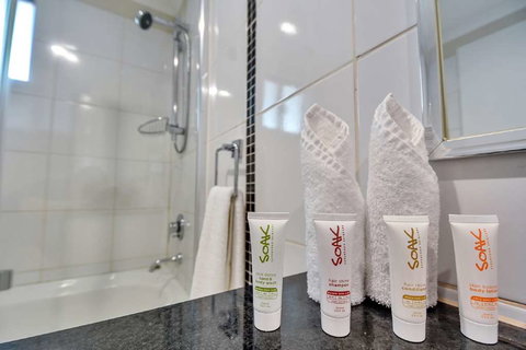 Argus Apartments Darwin - VIC Tourism 8