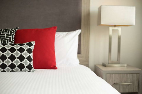 H on Smith Hotel - VIC Tourism 5