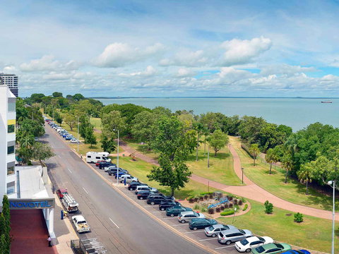 Novotel Darwin Atrium - VIC Tourism 17