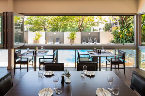 H on Smith Hotel - VIC Tourism 10