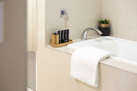 H On Smith Hotel - VIC Tourism 3