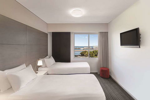 Adina Apartment Hotel Darwin Waterfront - VIC Tourism 6