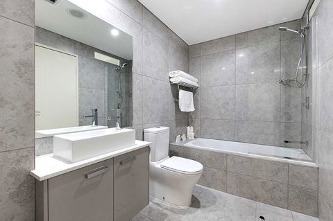 Argus Hotel Darwin - VIC Tourism 6