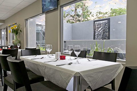 Argus Hotel Darwin - VIC Tourism 12