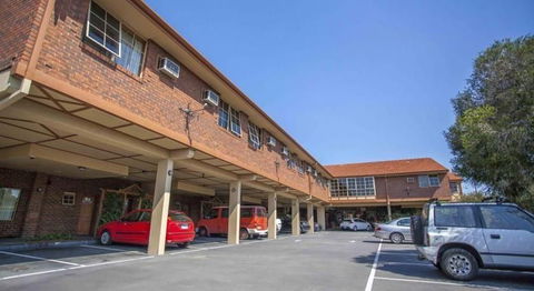 St Georges Motor Inn - VIC Tourism 2