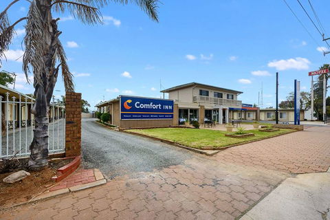 Comfort Inn Flinders On Main - VIC Tourism 0