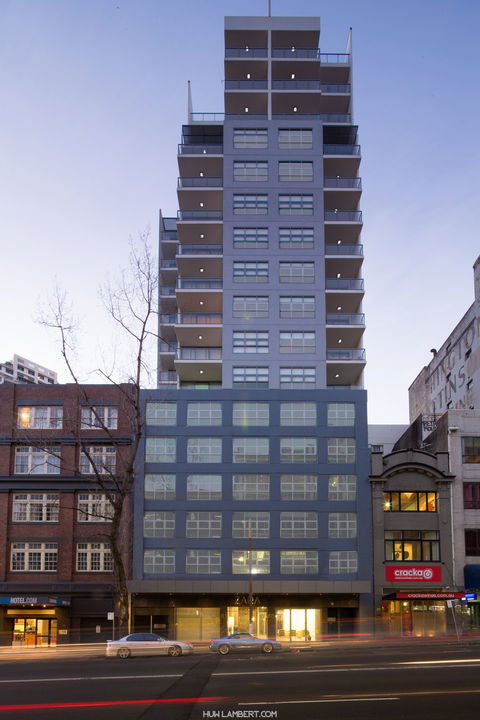 Zara Tower Serviced Apartments - VIC Tourism 0