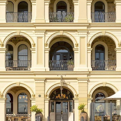 Largs Pier Hotel - VIC Tourism 1