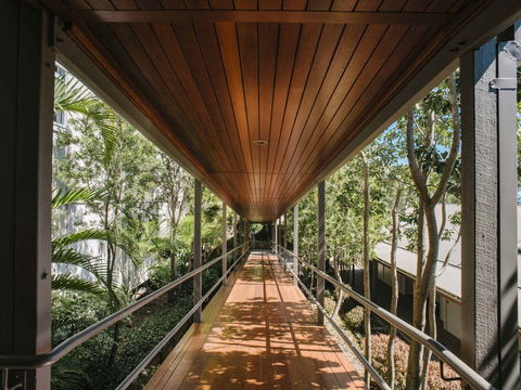 Mercure Clear Mountain Lodge - VIC Tourism 2