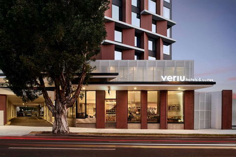 Veriu Green Square - VIC Tourism 0