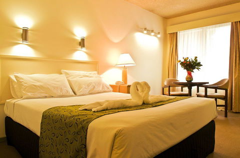 Lamplighter Motel - VIC Tourism 1