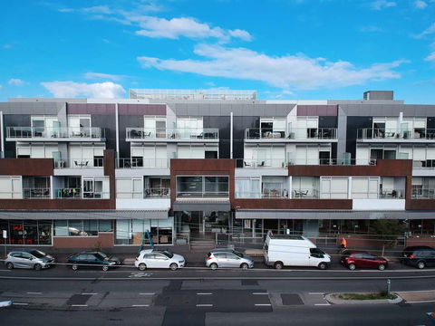 Apartments Ink - VIC Tourism 0
