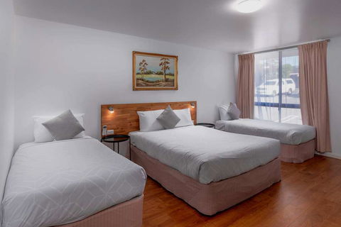 Econo Lodge Lilydale - VIC Tourism 0