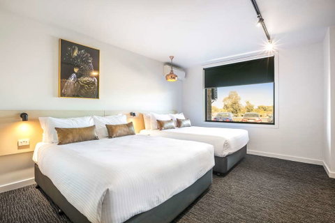Cheeky Squire Hotel by Nightcap - VIC Tourism 1