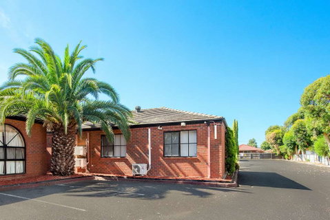 Comfort Inn Dandenong - VIC Tourism 1