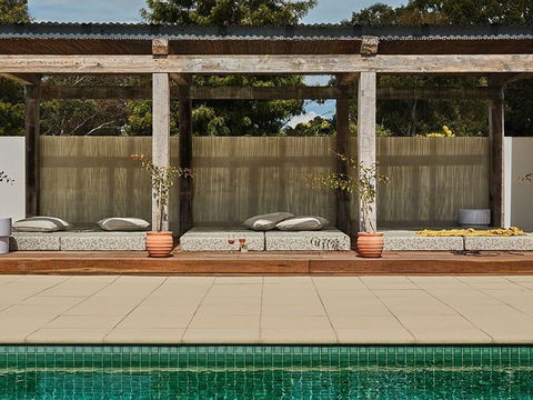 Lindenwarrah Hotel - VIC Tourism 13