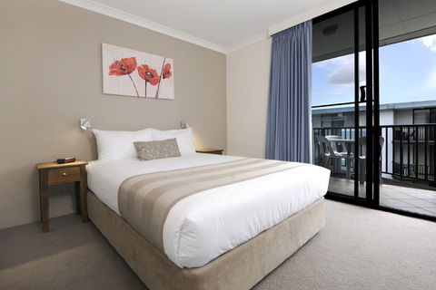 Assured Waterside Apartments - VIC Tourism 1