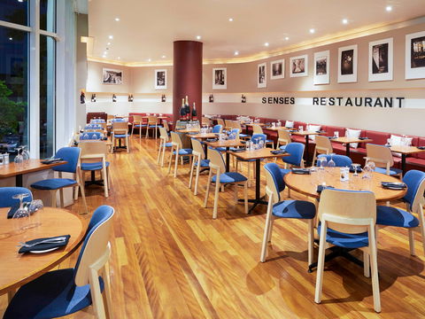 Novotel Perth Langley - VIC Tourism 12