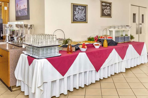 Comfort Inn & Suites Goodearth - VIC Tourism 9